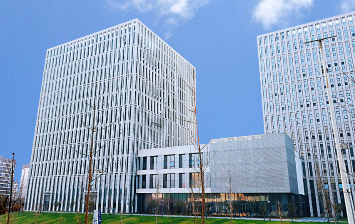 合肥车载电子企业如何应对GPS定位终端市场的新需求